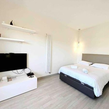 Il Gioiello : Apt 2 Pers, Clim, Piscine, Parking Antibes Bagian luar foto