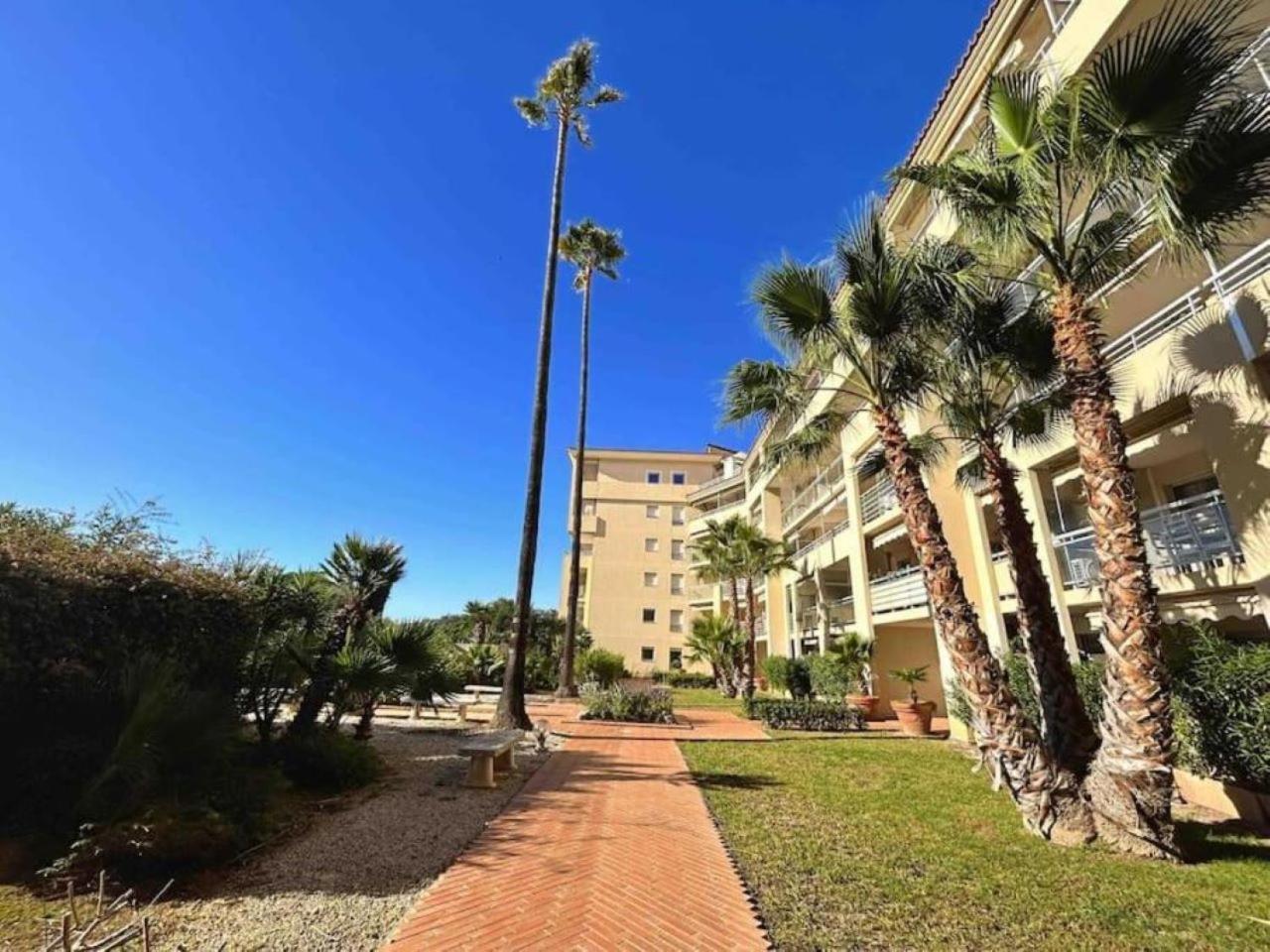 Il Gioiello : Apt 2 Pers, Clim, Piscine, Parking Antibes Bagian luar foto